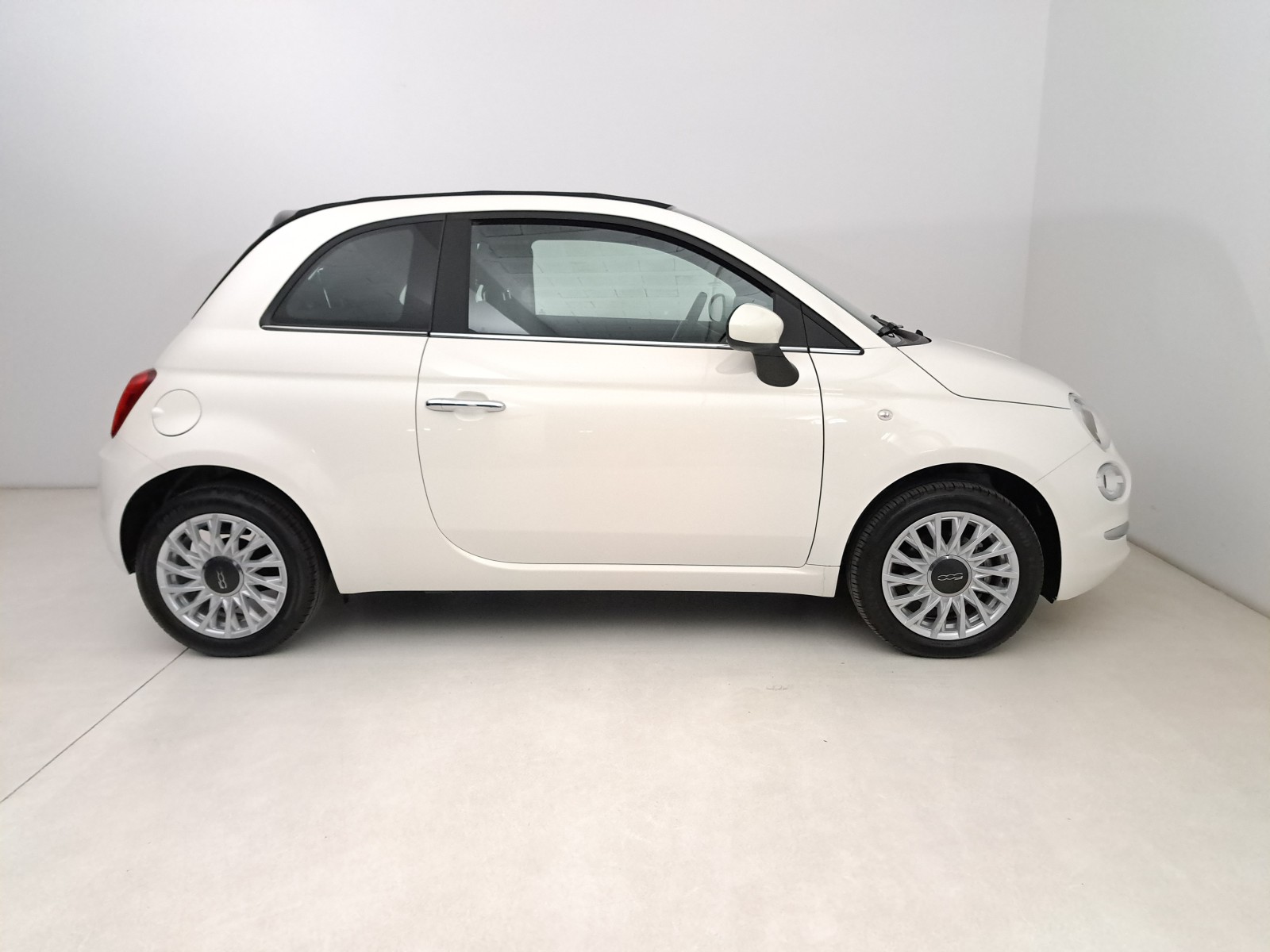 FIAT 500 1.0 Hybrid 70cv Cabrio
