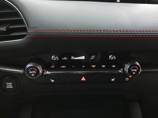 MAZDA 3 2.0 e-SKYACTIV G 150cv 6MT Homura - 2024