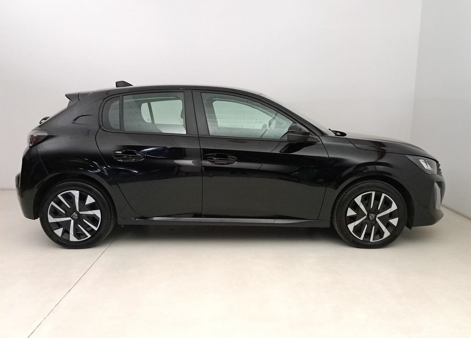 PEUGEOT 208 1.2 PureTech 75cv Active