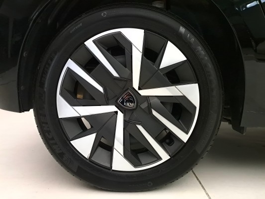 PEUGEOT 208 1.2 PureTech 75cv Active