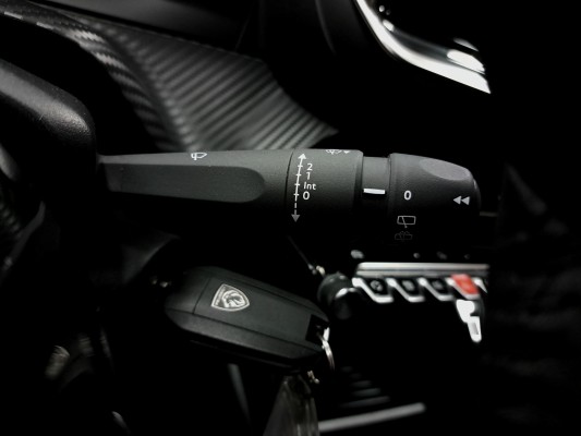 PEUGEOT 208 1.2 PureTech 75cv Active